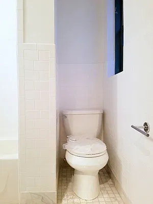 Rented by City Connections Realty | media 15