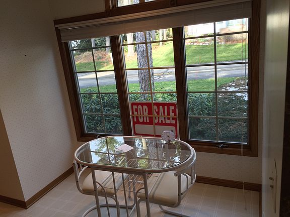 2nd image of 3349 Woodwind Dr NE