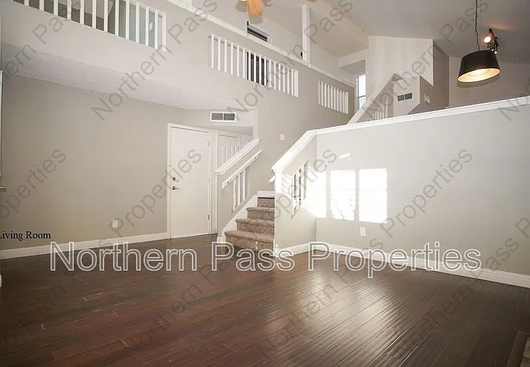 1516 Cherokee Ridge Dr — Photo 4