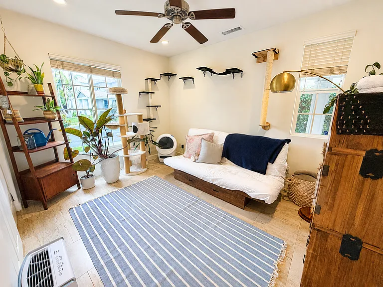 656 Seaward Ave — Photo 18