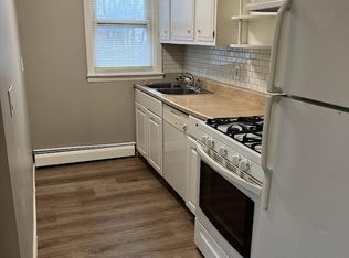 37 Longfellow Ter #3, Providence, RI 02907