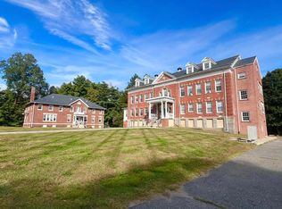 7 East St, Stafford Springs, CT 06076
