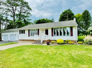 9834 Francis Rd, Batavia, NY 14020