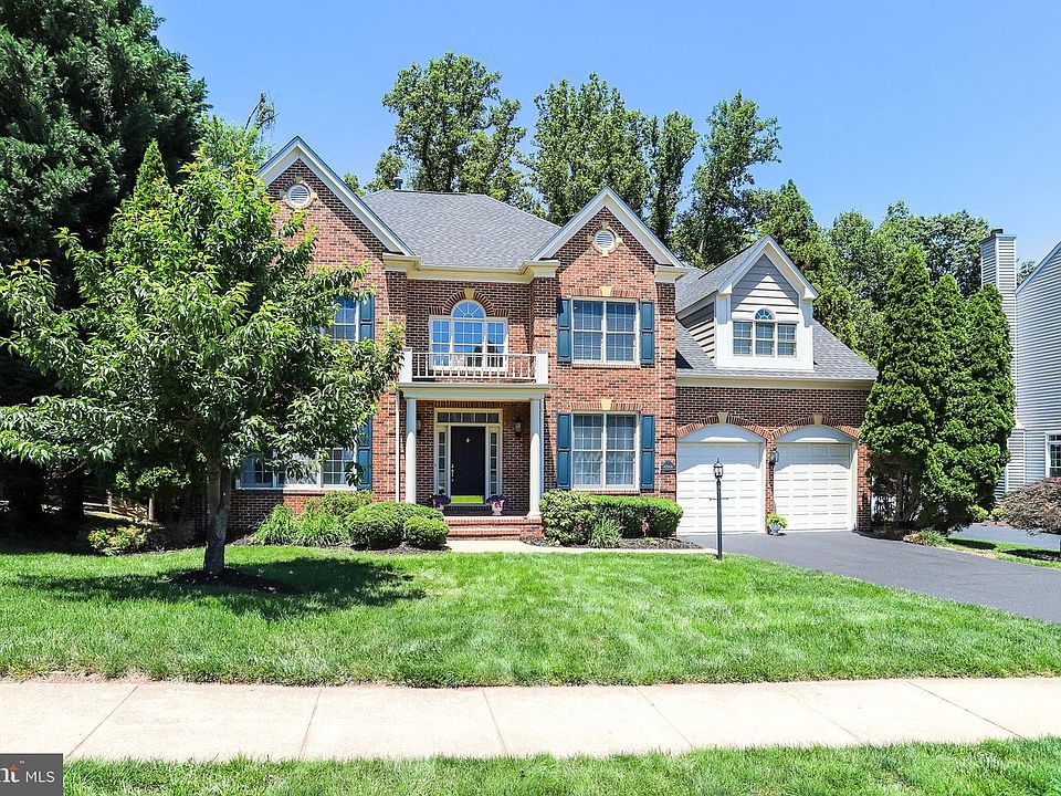 1st image of 47808 Saulty Dr