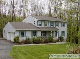 31 N Mount Lebanon Rd, Long Valley, NJ 07853