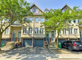 800 Dundas St W #17, Mississauga, ON L5C4S8