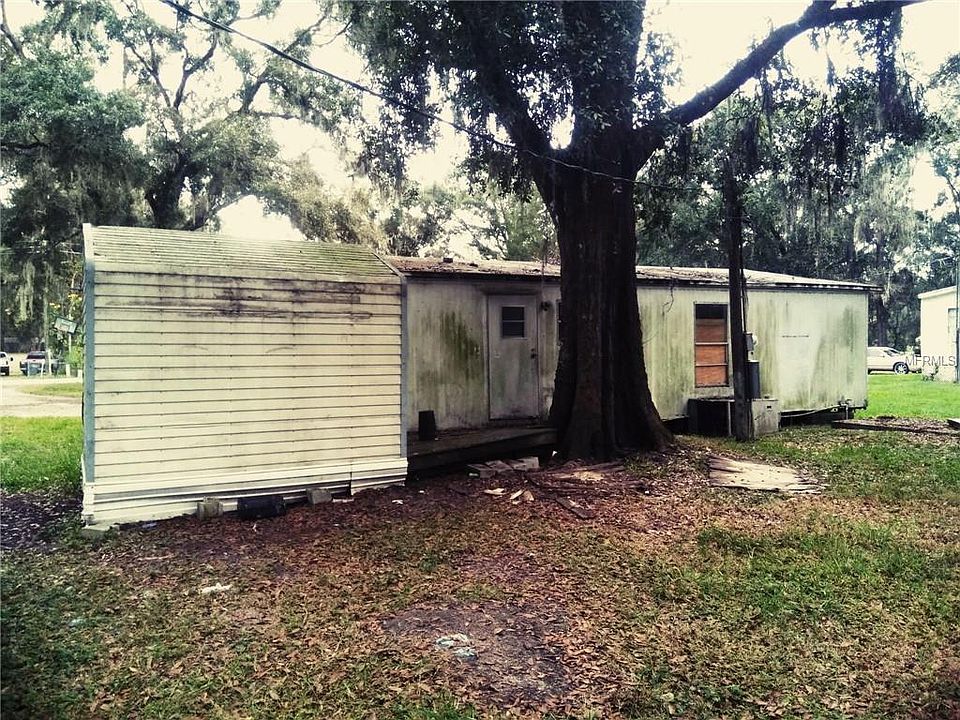 2nd image of 1502 Robin St