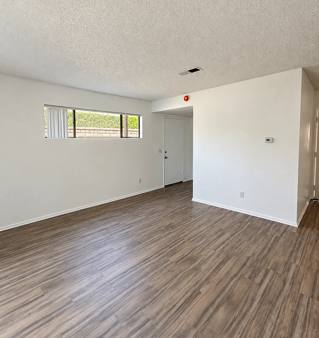8320 Vineyard Ave — Photo 4