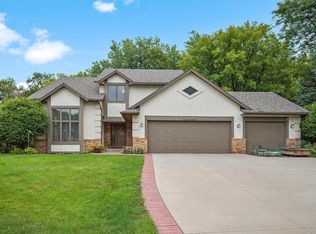 13509 James Ave S, Burnsville, MN 55337