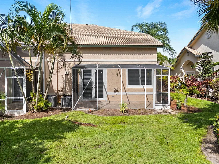 10569 Pelican Dr — Photo 28