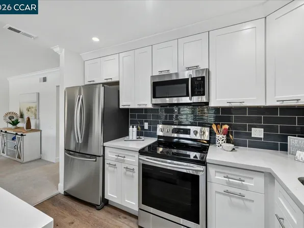 1217 Leisure Ln APT 5, Walnut Creek, CA 94595