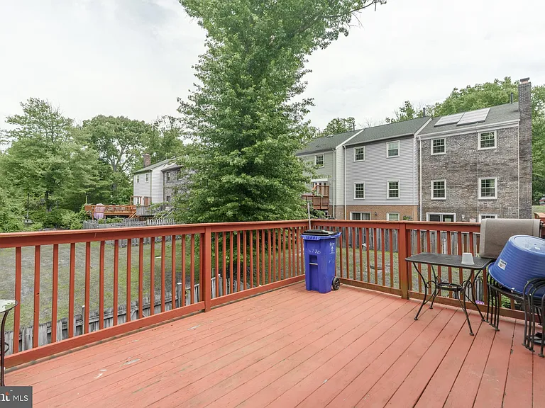 5776 Yellowrose Ct — Photo 7