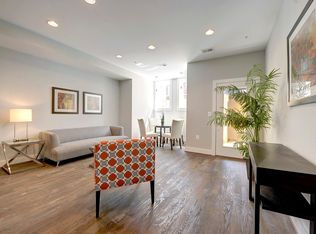 2550 University Pl NW APT 1, Washington, DC 20009