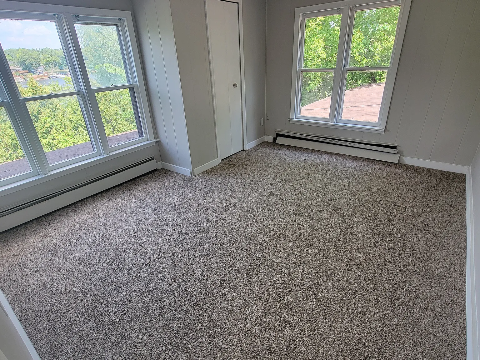 3 bed, 1500 sqft, $1,450 — Photo 1