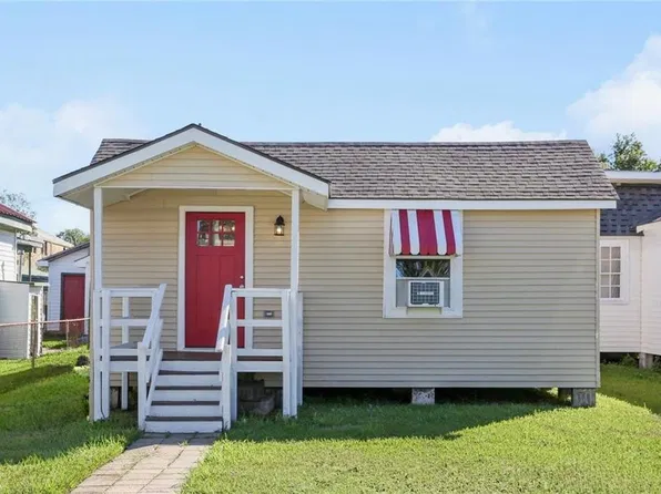 422 Celotex Park, Westwego, LA 70094
