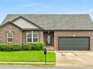 1964 General Neyland Dr, Clarksville, TN 37042