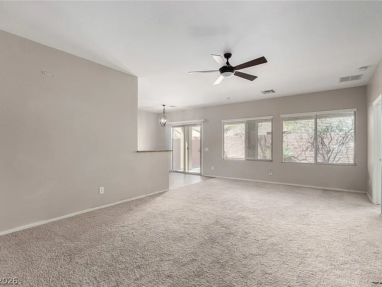 6092 Fox Creek Ave — Photo 19