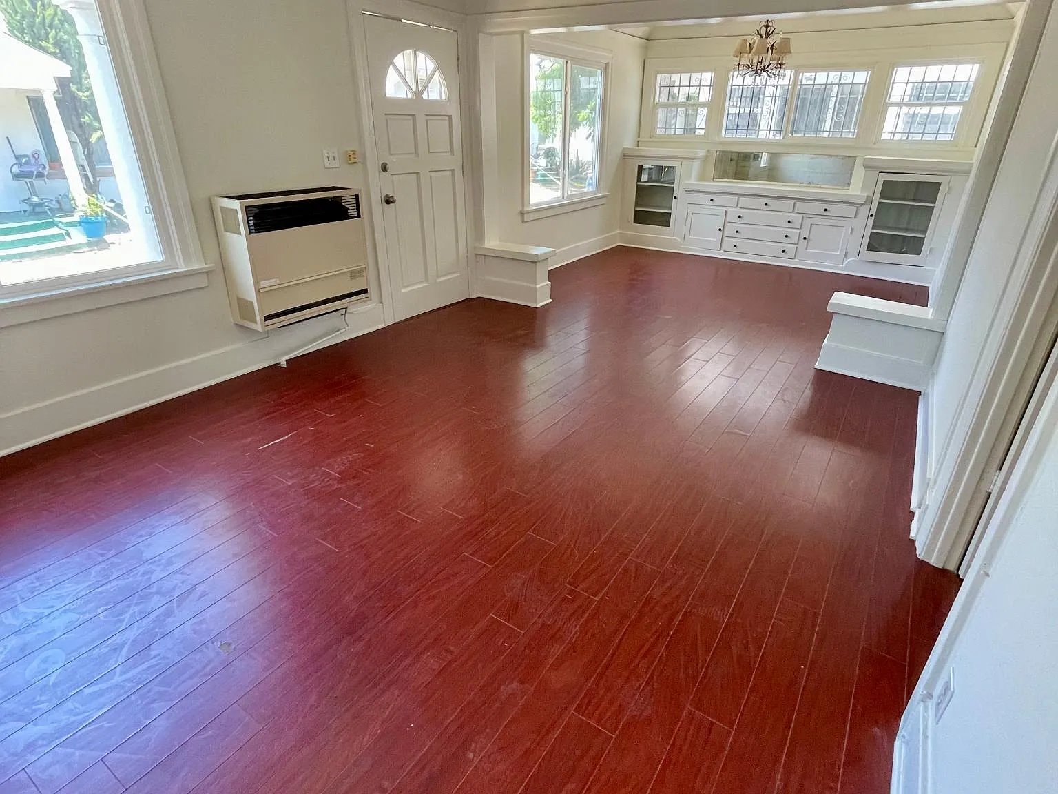 1 bed, 708 sqft, $2,395 — Photo 3