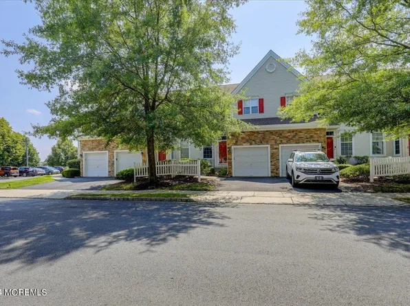 203 Yarrow Circle, Dayton, NJ 08810