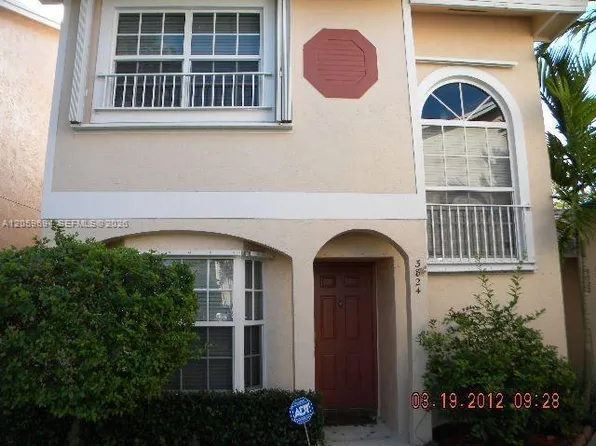 3824 NW 122nd Ter, Sunrise, FL 33323