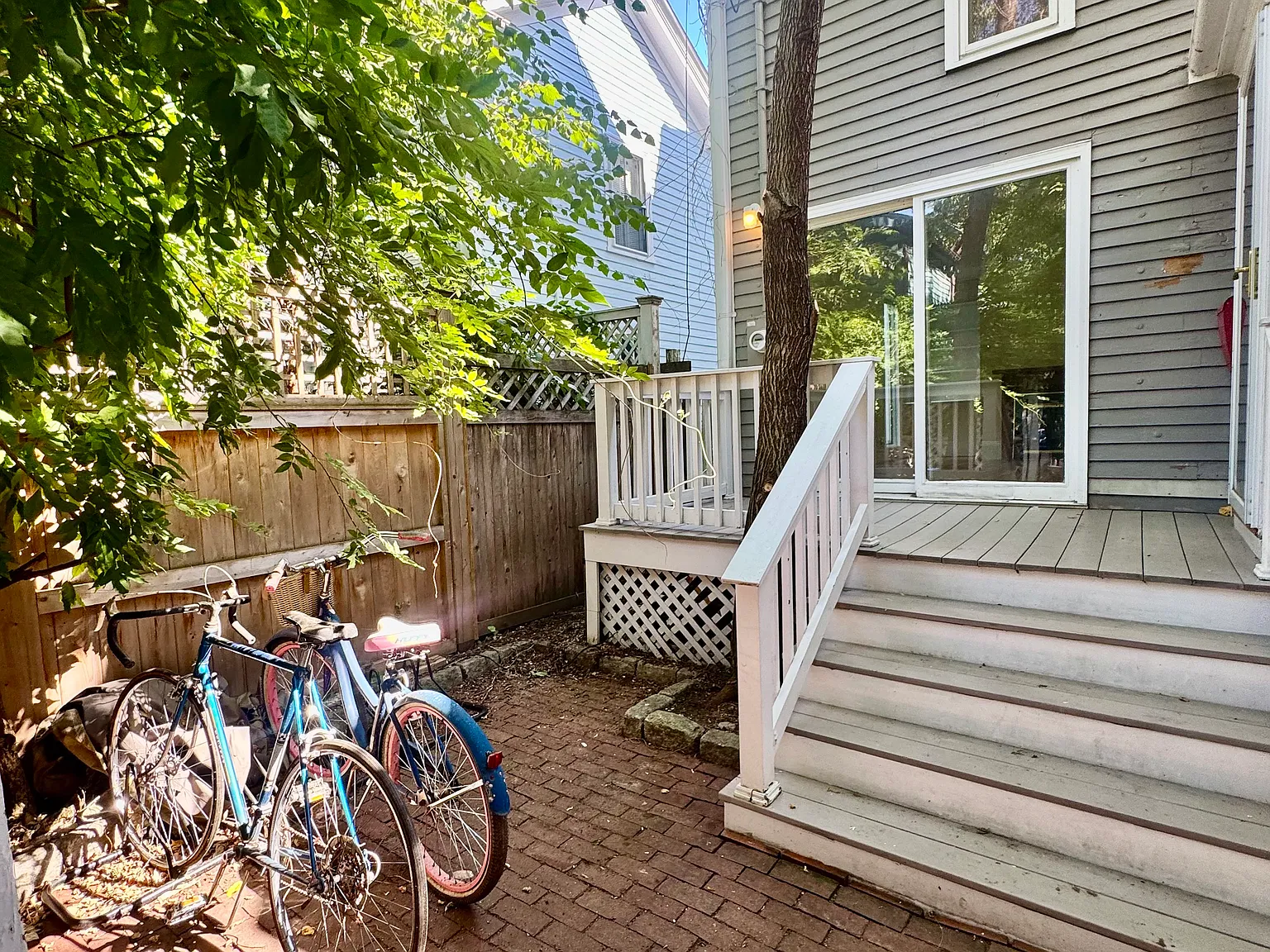 3 bed, 1273 sqft, $5,500 — Photo 3