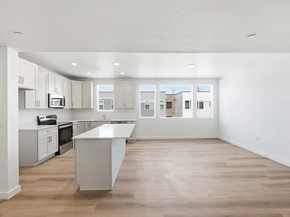 8333 S Iris Lumi Ln #Q203, Midvale, UT 84047