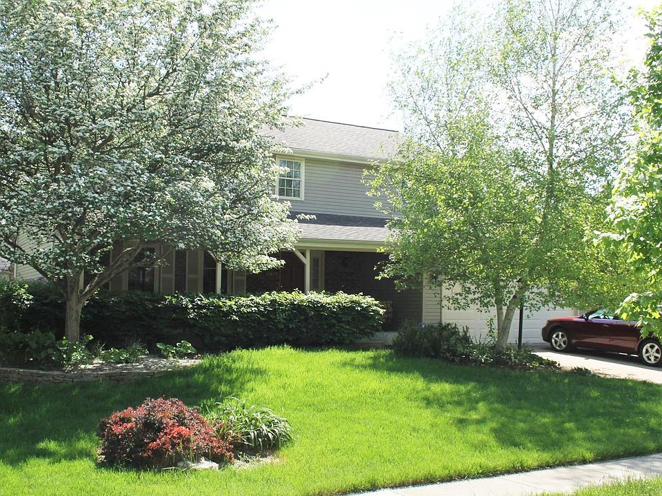2nd image of 5351 Erin Isles Ct