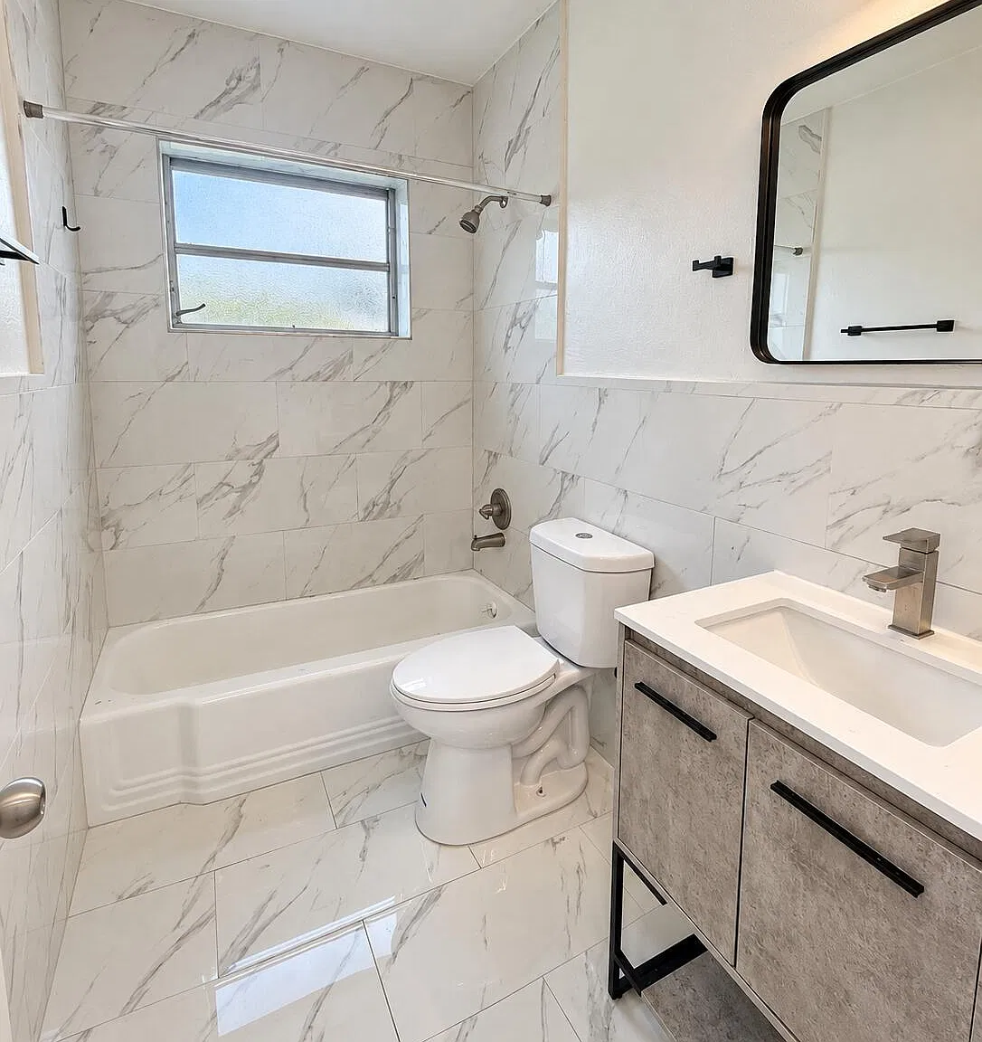 1 bed, 1.0 bath, 650 sqft, $1,549 — Photo 2