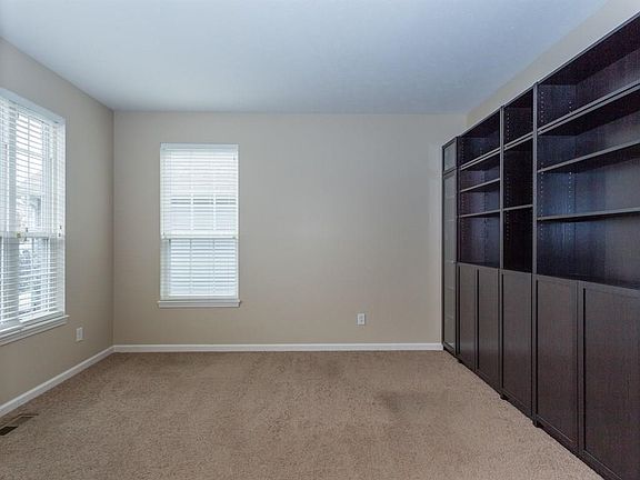 3rd image of 7785 Blue Jay Way