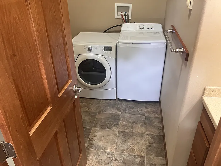 111 E Cottonwood Dr #11 — Photo 8