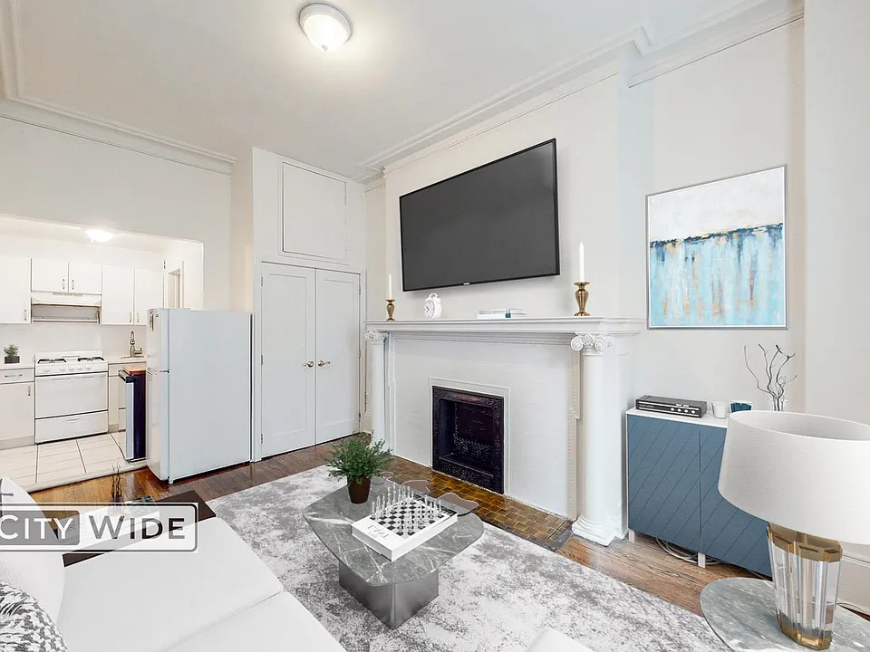 1134 Madison Ave #4F