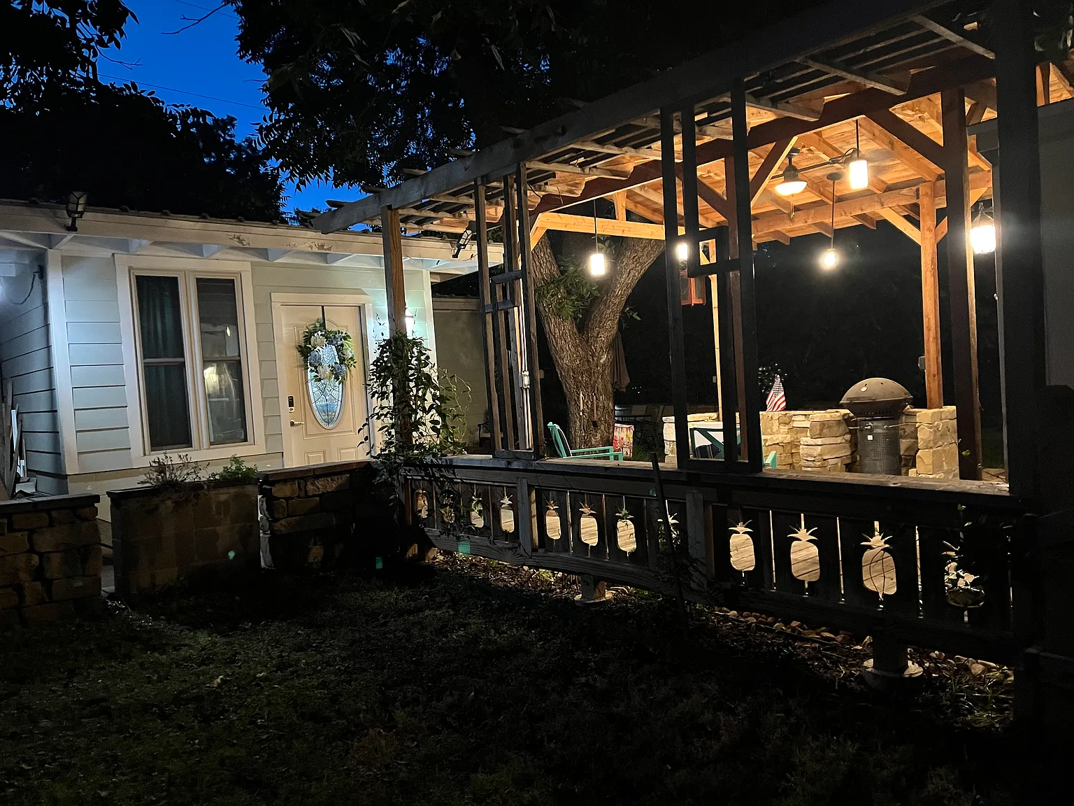 Studio, 500 sqft, $1,600 — Photo 3
