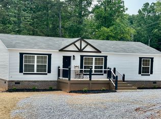 2111 Double Bridge Rd, Demorest, GA 30535