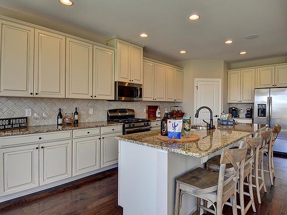 3rd image of 612 Goodman Dr Lot 75