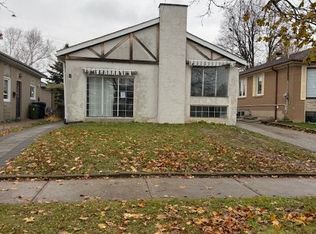 8 Pandora Cir, Toronto, ON M1H1V2