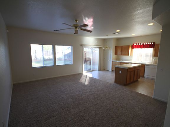 3rd image of 5511 Gold Poppy Way