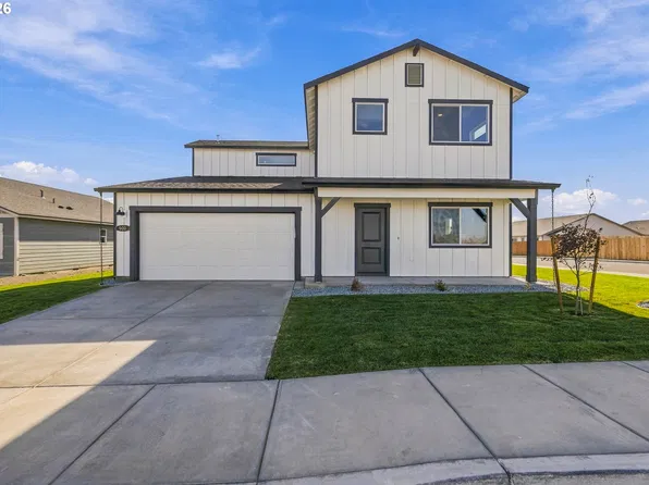 900 E Maple Brook Ave, Hermiston, OR 97838