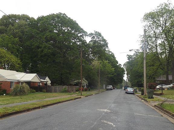 5th image of 3504 Mayflower Ave