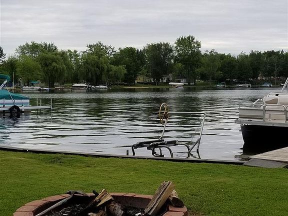 2nd image of 5976 Birchwood Dr