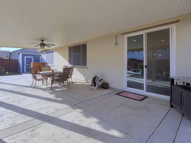 2708 Sweeney Dr — Photo 30