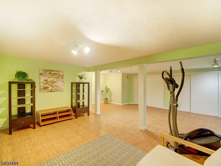 111 Boonton Ave — Photo 20