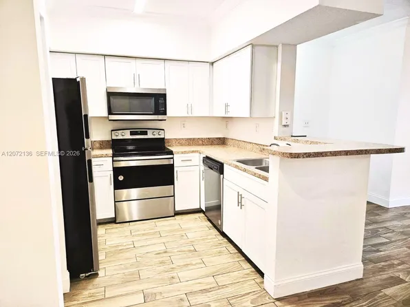 220 SW 116th Ave, Hollywood, FL