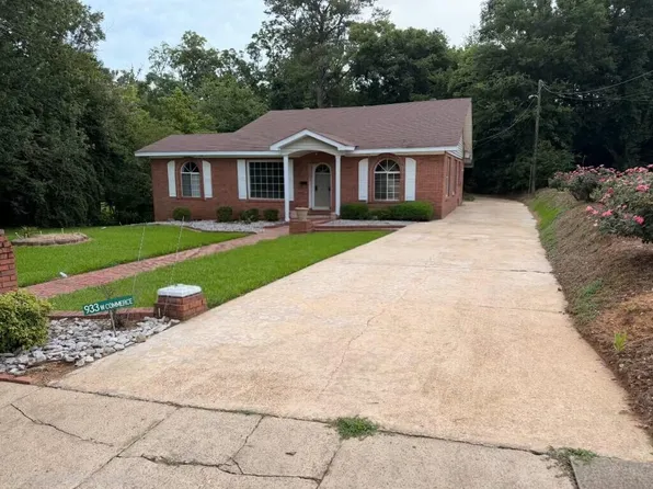 933 W Commerce St, Aberdeen, MS 39730