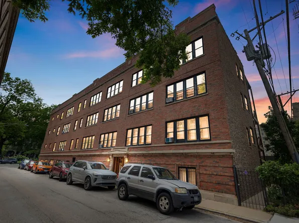 1419 E 58th St #3W, Chicago, IL 60637
