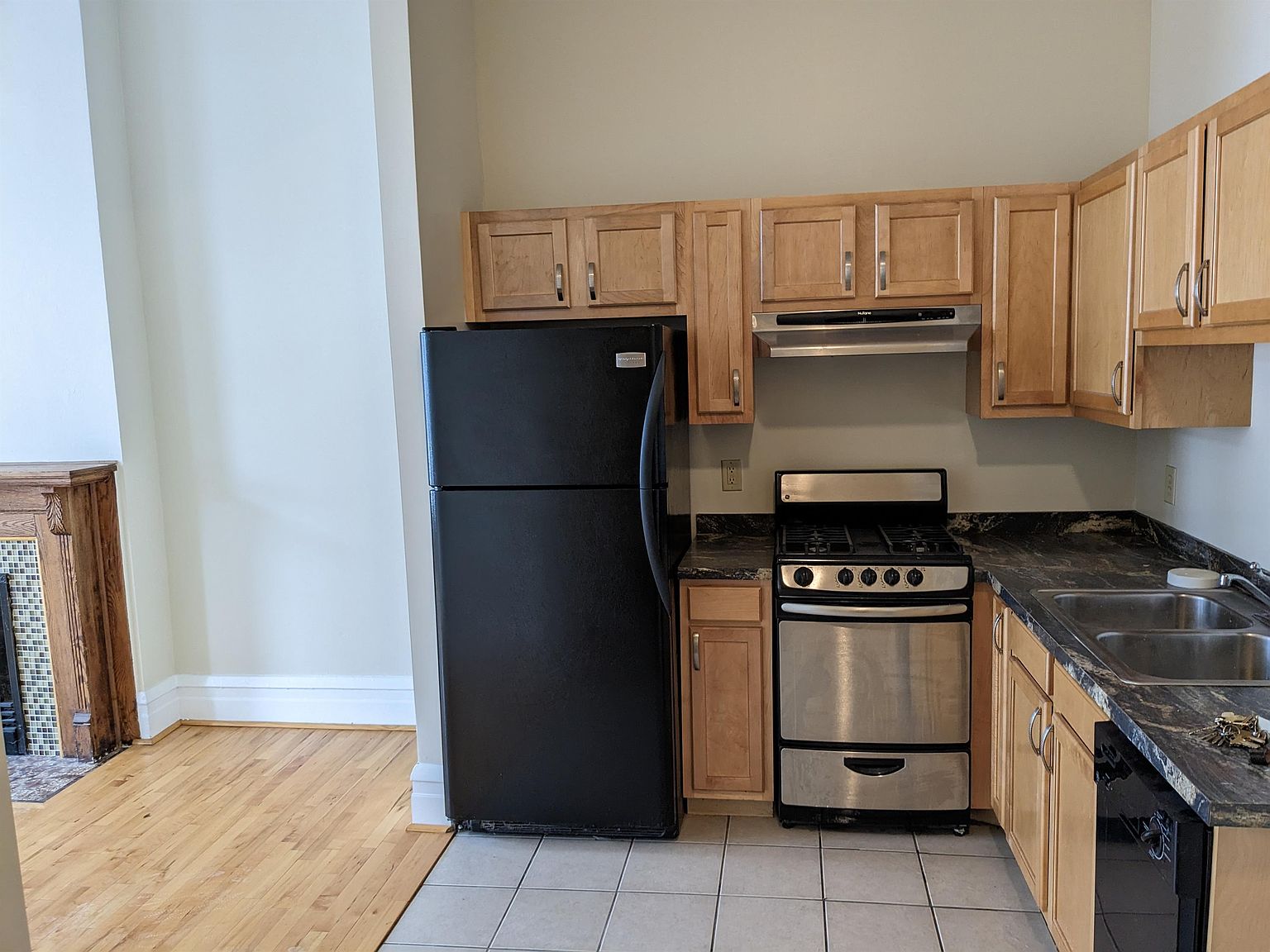 13 1/2 5th St NE, Minneapolis, MN 55413 | Zillow