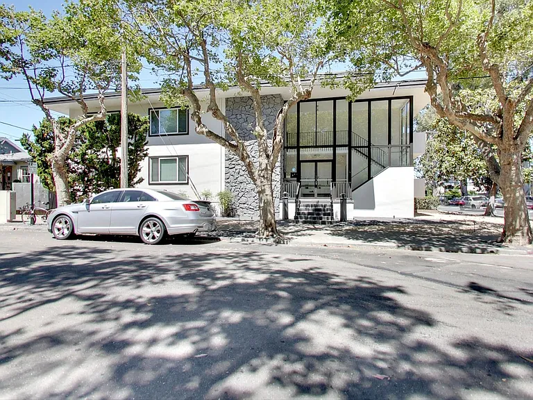 1500 Newlands Ave #206 — Photo 21