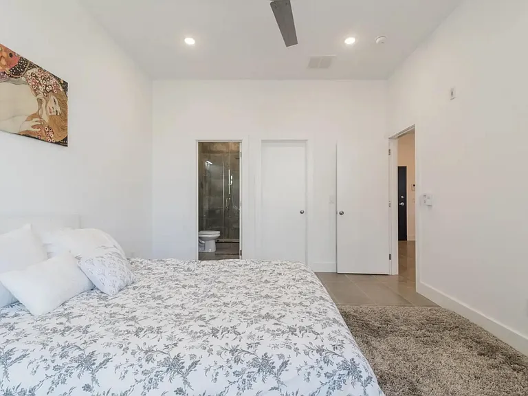 1254 Point Breeze Ave #A — Photo 24