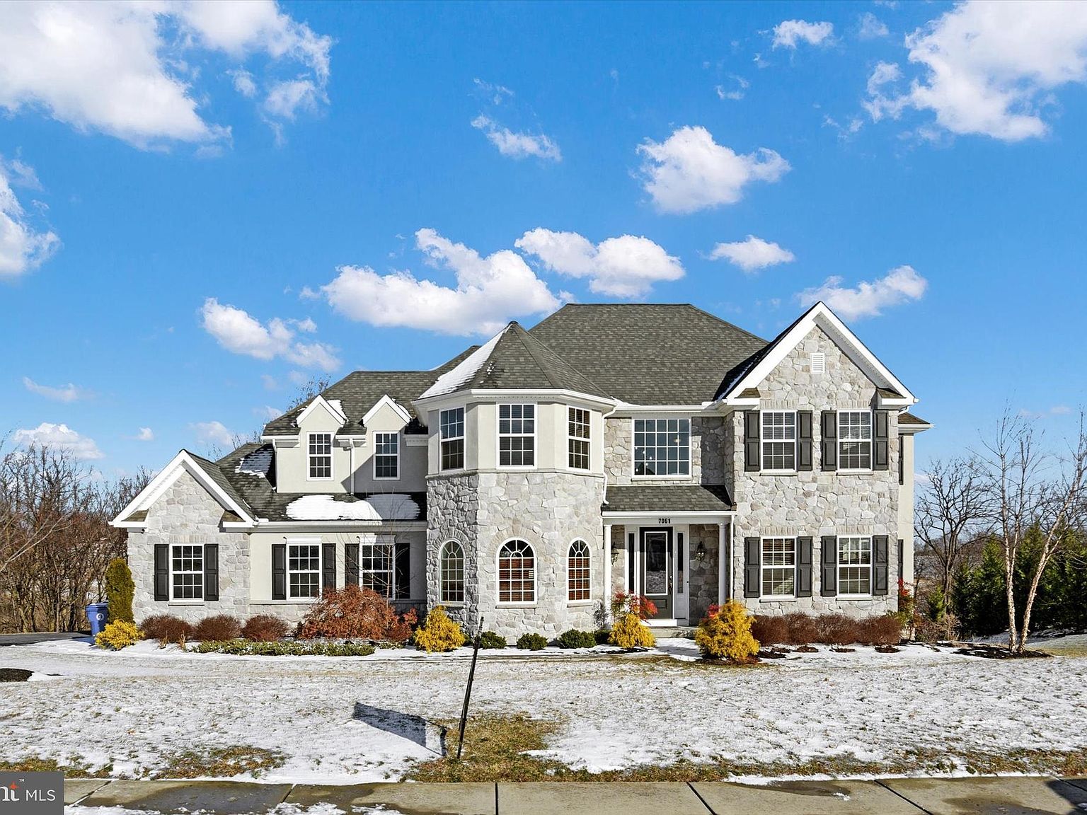 7061 Creek Crossing Dr, Harrisburg, PA 17111 | Zillow