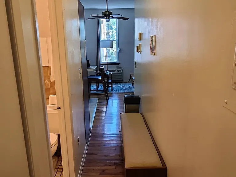 308 9th St #2G — Photo 14