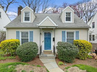 38 Windsor Rd, Pt Chester, NY 10573